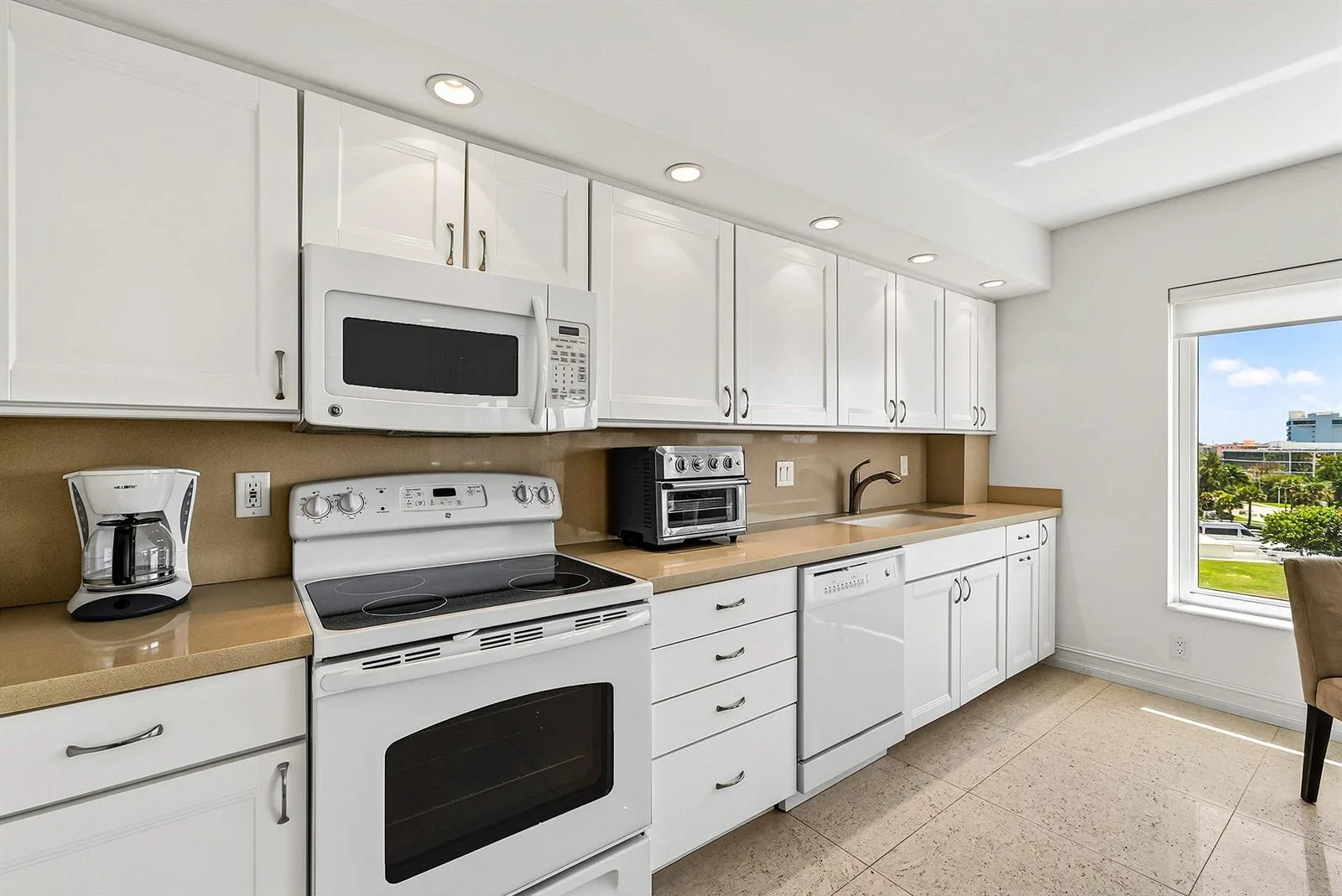 600 S Ocean Boulevard # 504, Boca Raton, FL 33432 photo 11