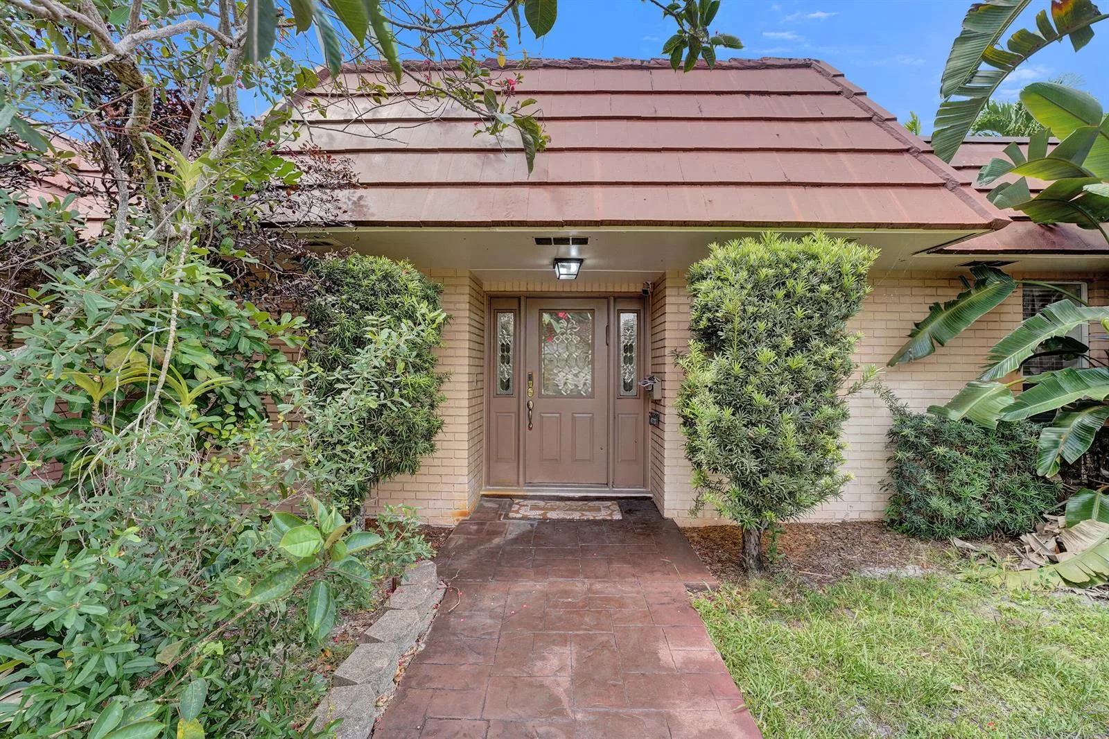 4721 Sarazen Drive, Hollywood, FL 33021
