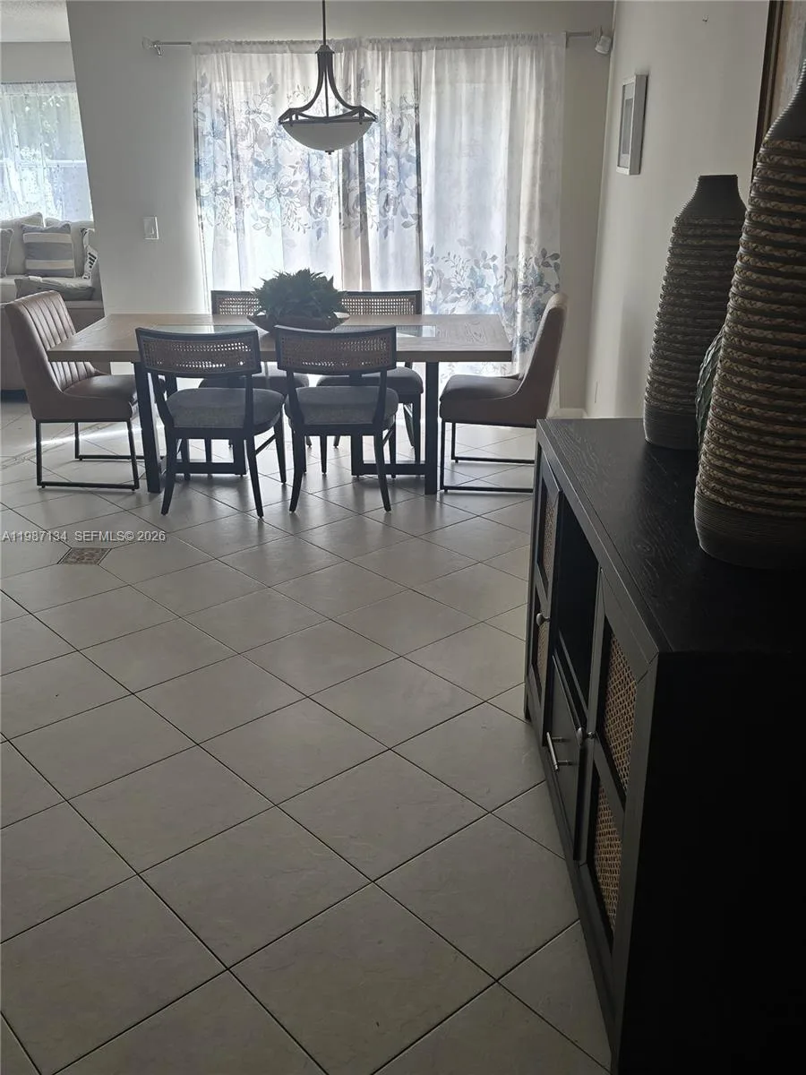 6690 NW 38th Dr, Lauderhill, FL 33319 photo 2