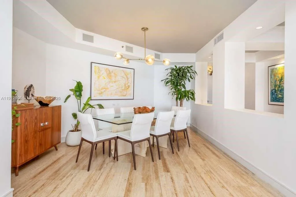 808 Brickell Key Dr # 2504, Miami, FL 33131 photo 8