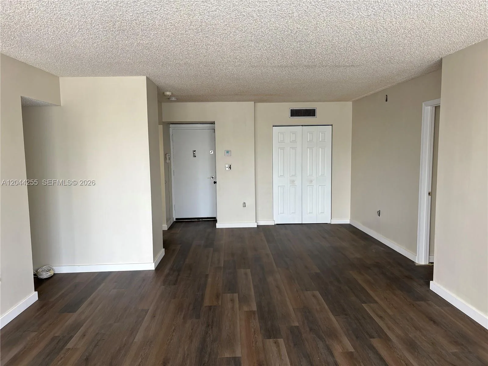 3701 N Country Club Dr # 207, Aventura, FL 33180 photo 10