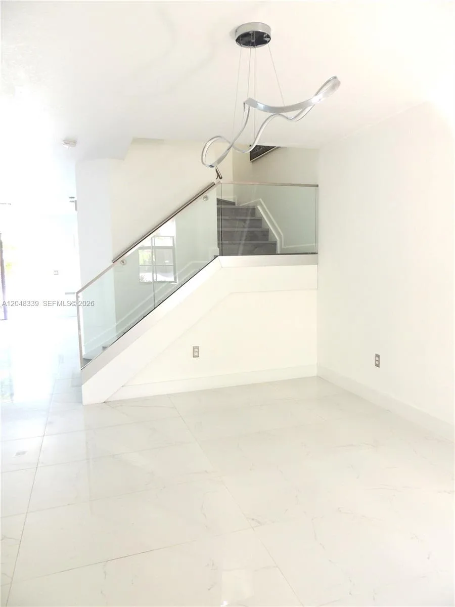 9336 W 34th Ct, Hialeah, FL 33018 photo 5