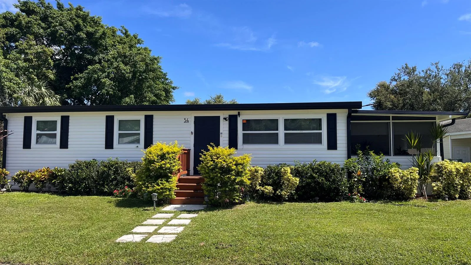 2555 PGA Boulevard # 34, Palm Beach Gardens, FL 33410 photo 2
