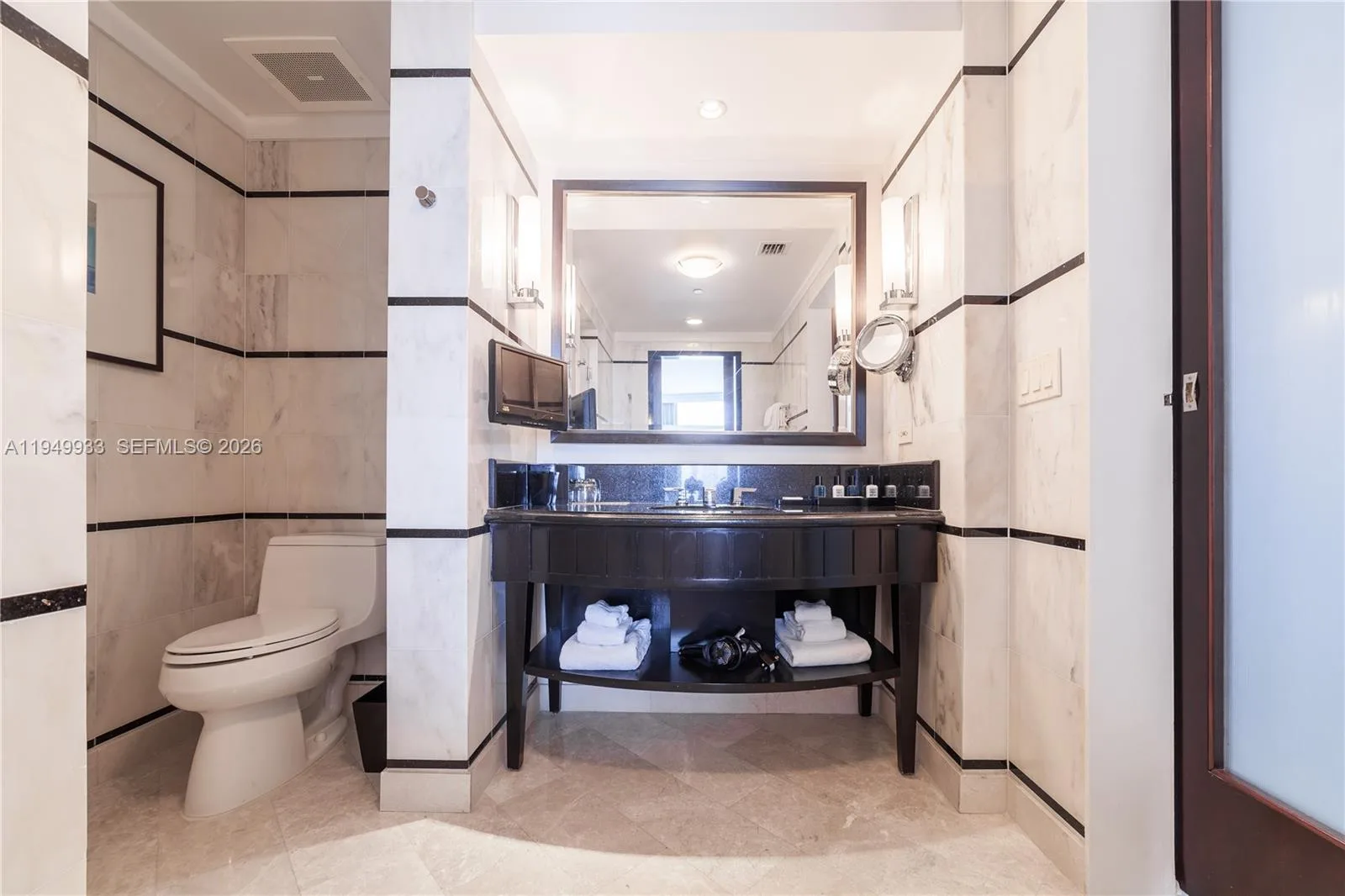 4391 Collins Ave # 1914, Miami Beach, FL 33140 photo 13