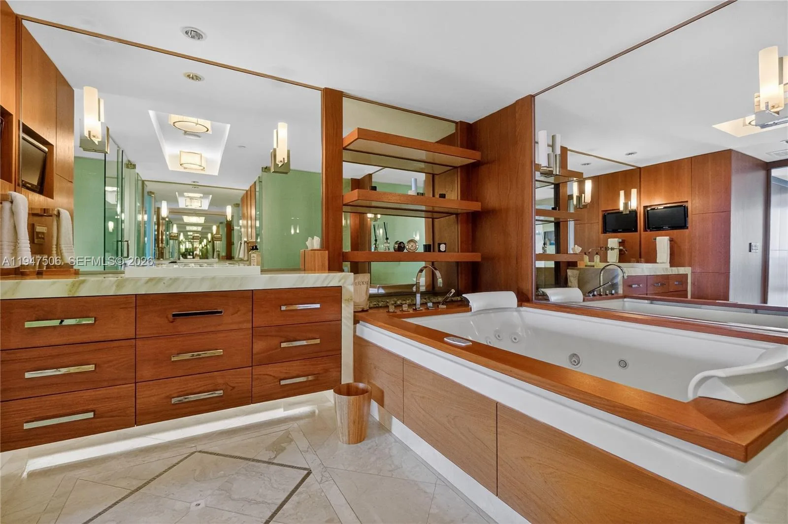 1331 Brickell Bay Dr # 3811, Miami, FL 33131 photo 6