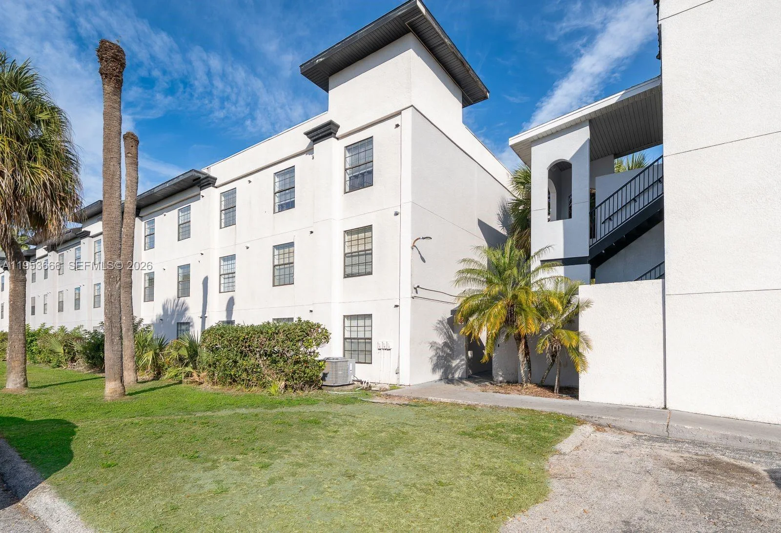 2323 McCoy # 801, Orlando, FL 32809
