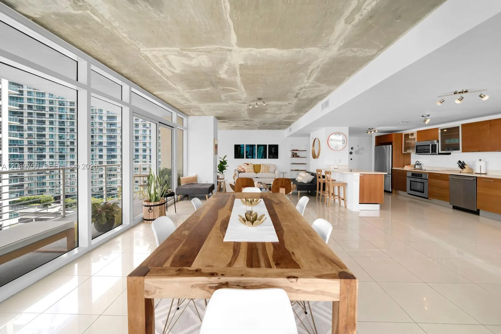 3250 NE 1st Ave # 1104, Miami, FL 33137 photo 6