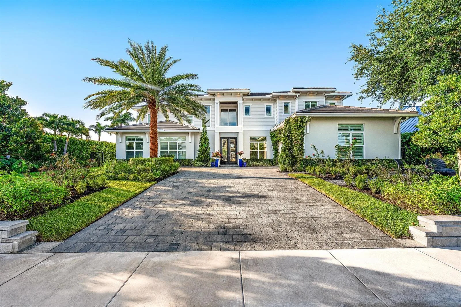 2169 Driftwood Circle, Palm Beach Gardens, FL 33410