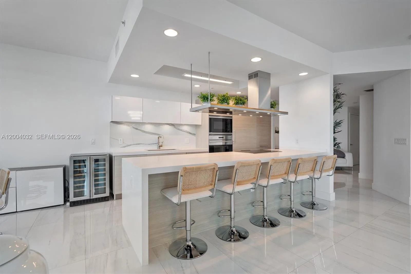 17301 Biscayne Blvd # 1010, North Miami Beach, FL 33160 photo 10