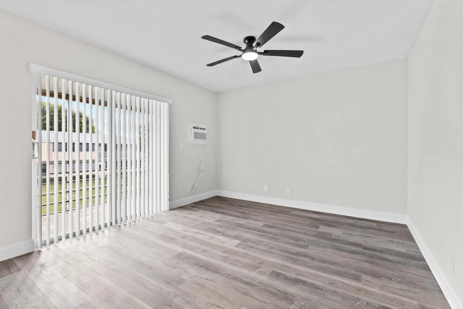 17 Andover A, West Palm Beach, FL 33417 photo 10