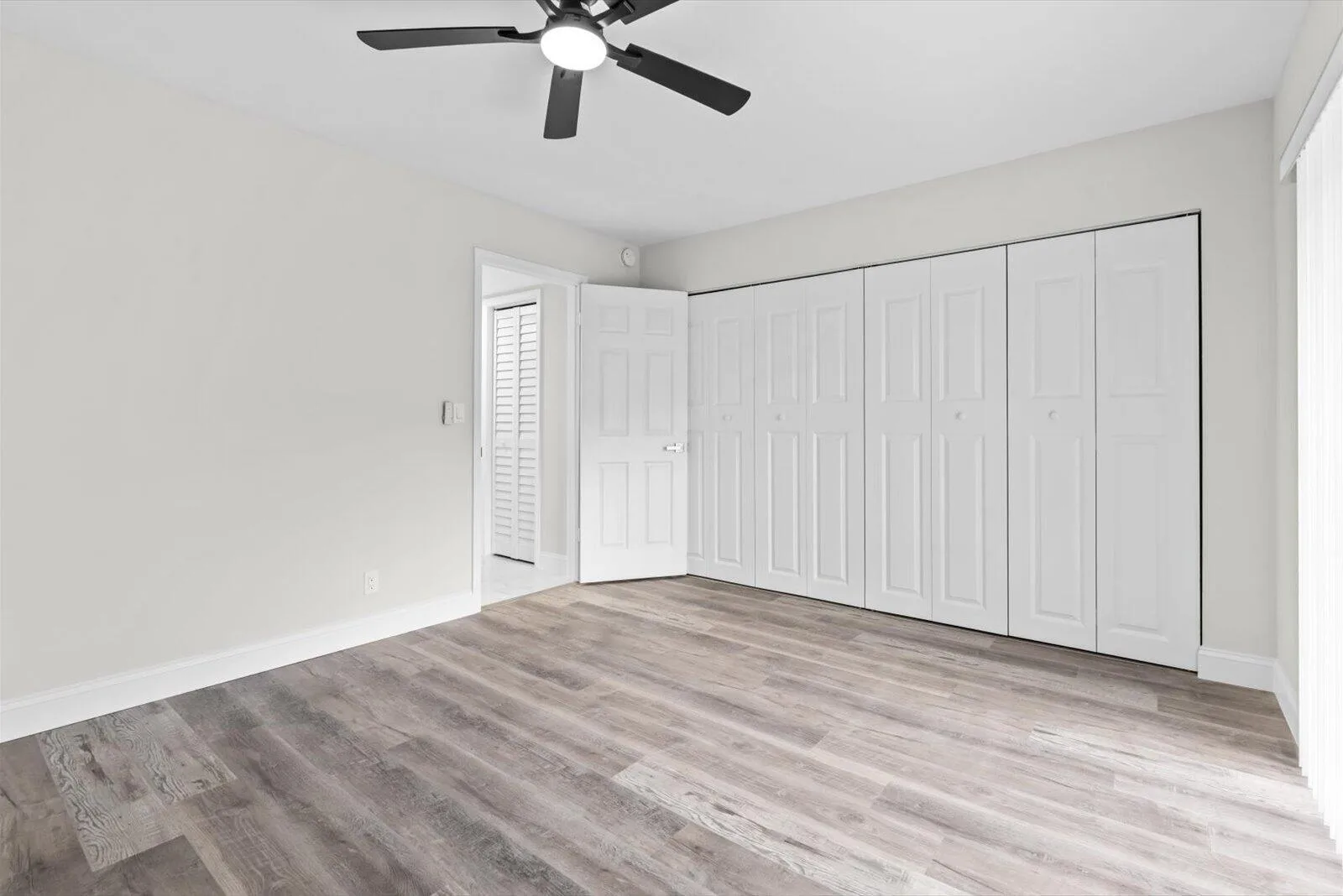 17 Andover A, West Palm Beach, FL 33417 photo 11