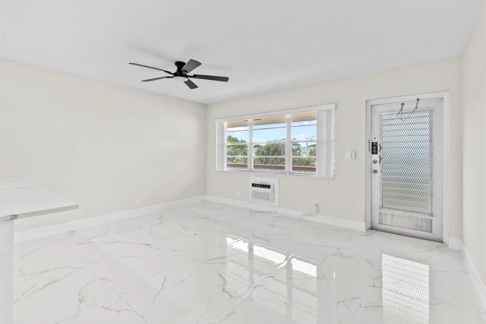 17 Andover A, West Palm Beach, FL 33417 photo 4