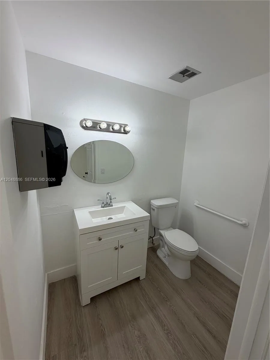 503 SW 12th Ave, Miami, FL 33130 photo 3