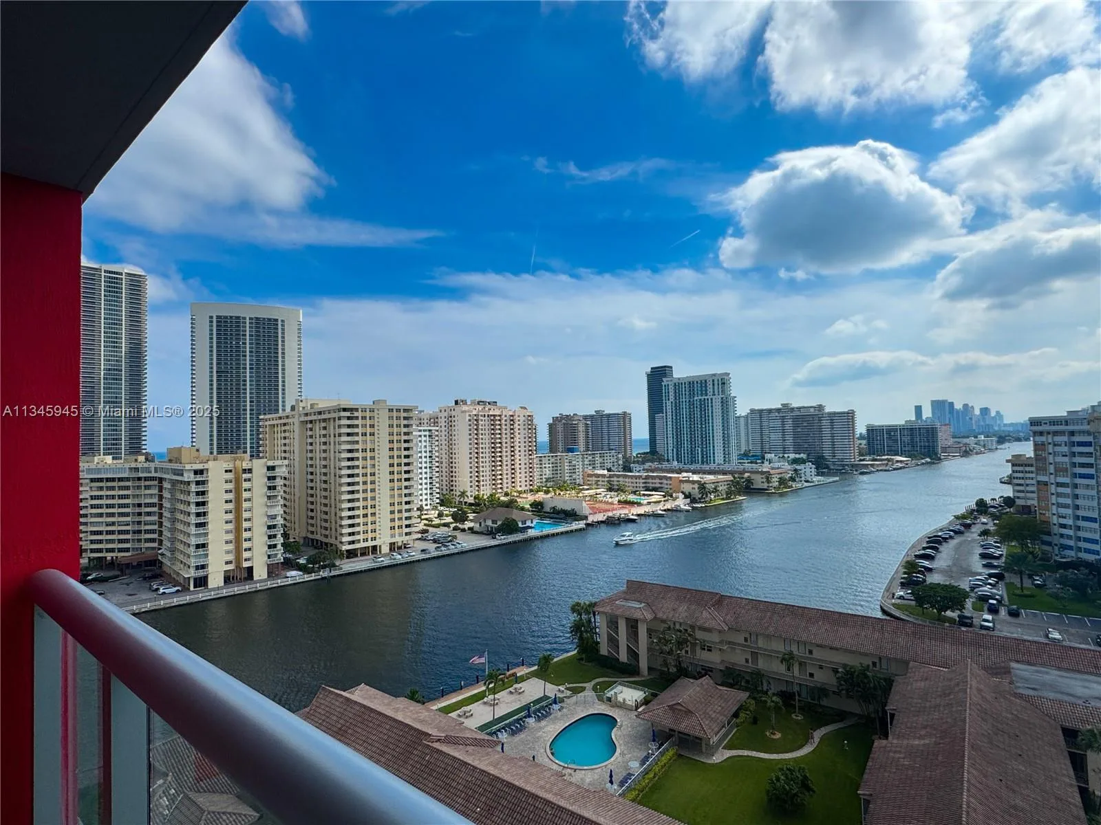 2602 E HALLANDALE BEACH BLVD # R1409, Hallandale Beach, FL 33009 photo 2