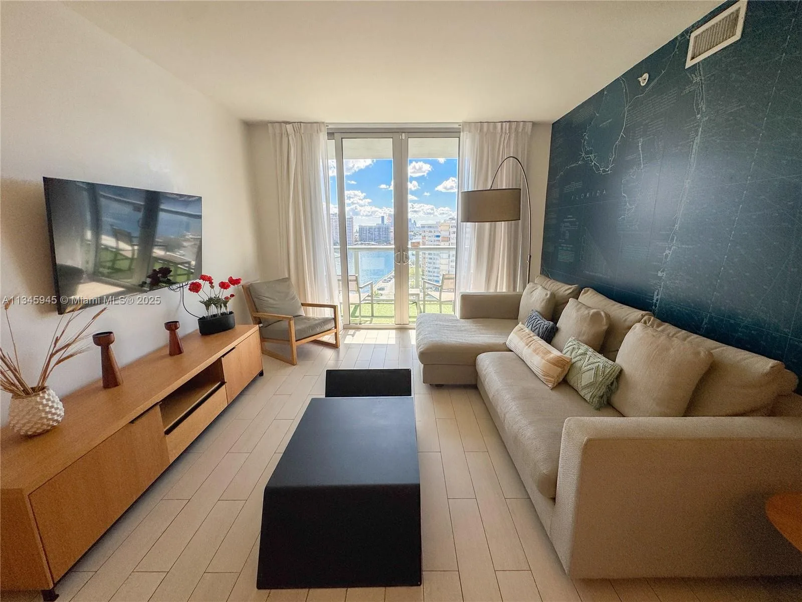 2602 E HALLANDALE BEACH BLVD # R1409, Hallandale Beach, FL 33009 photo 8
