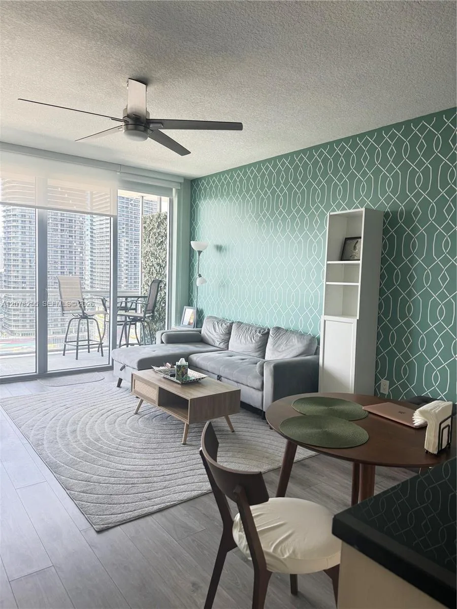 1111 SW 1st Ave # 2721-N, Miami, FL 33130 photo 5