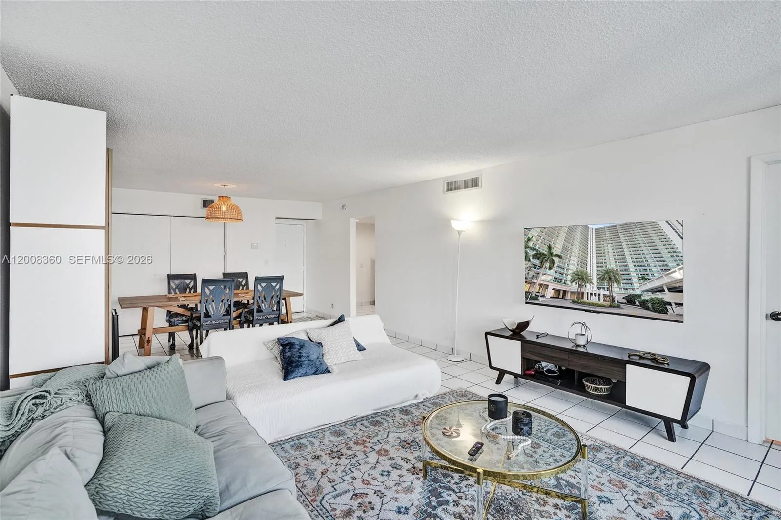 100 Bayview Dr # 401, Sunny Isles Beach, FL 33160 photo 3
