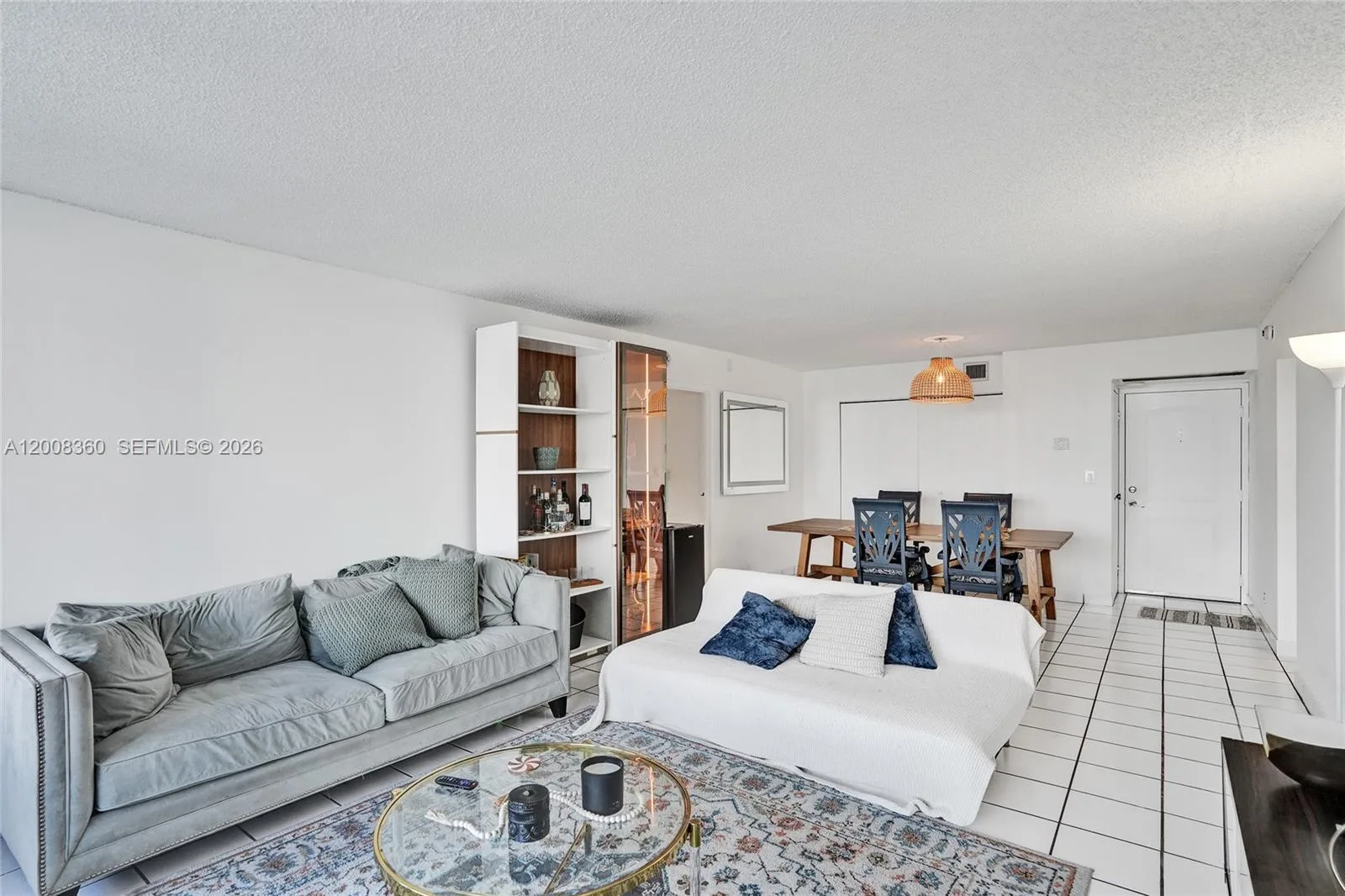 100 Bayview Dr # 401, Sunny Isles Beach, FL 33160 photo 4