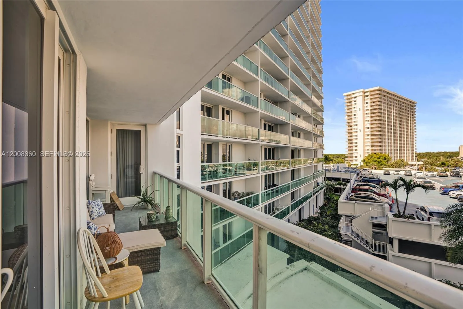 100 Bayview Dr # 401, Sunny Isles Beach, FL 33160 photo 7