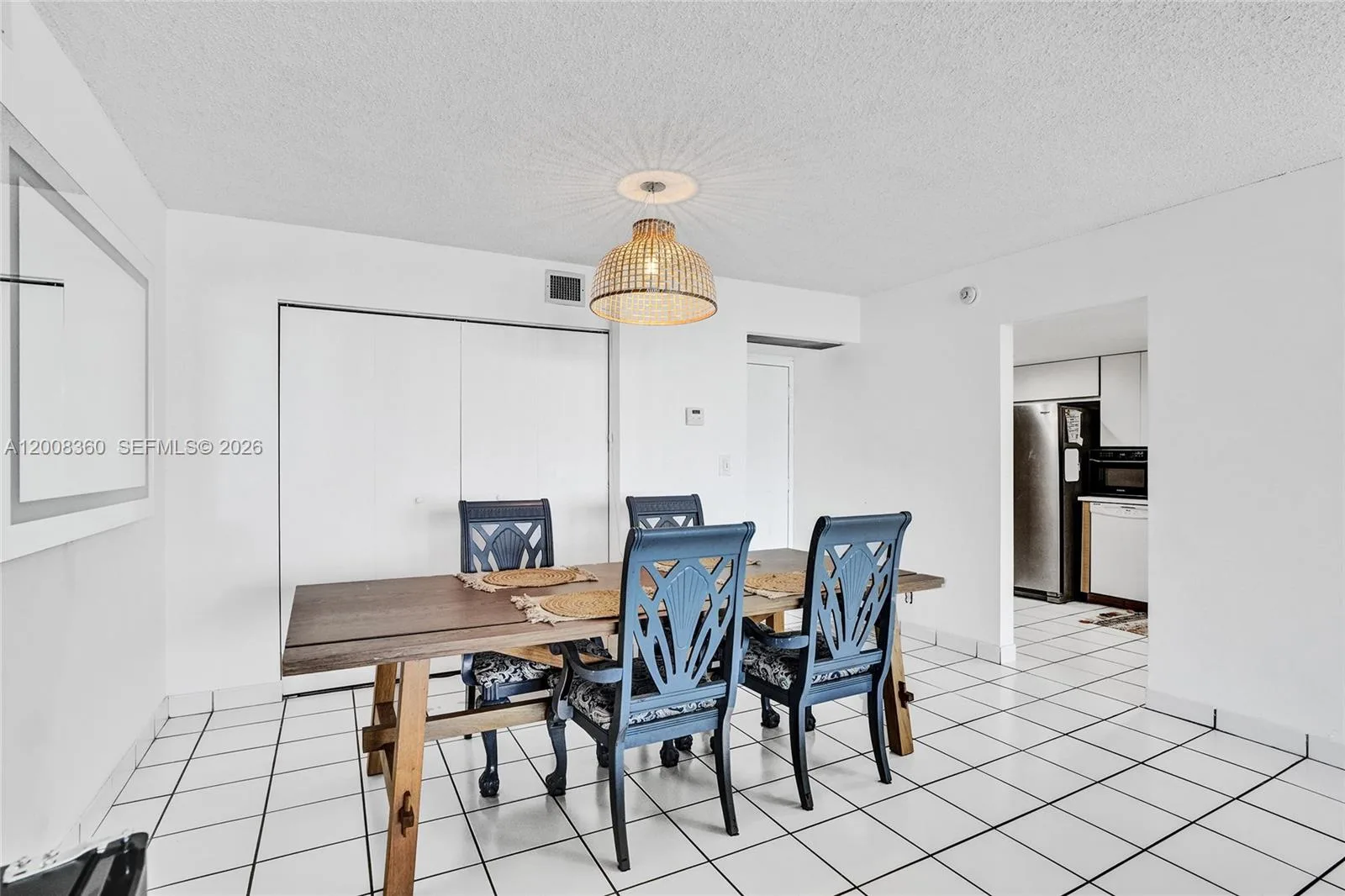 100 Bayview Dr # 401, Sunny Isles Beach, FL 33160 photo 9