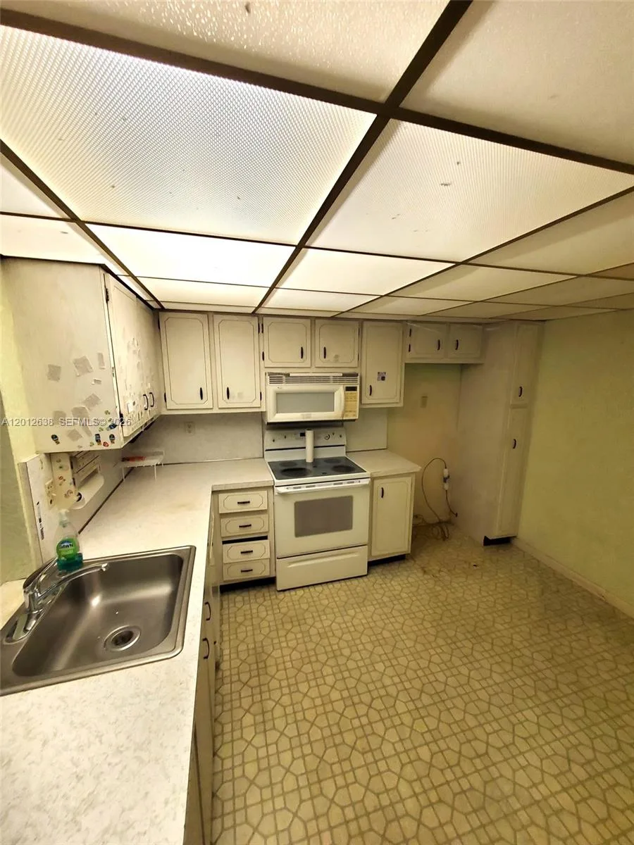 11223 SW 170th Ter # V4132, Miami, FL 33157 photo 5