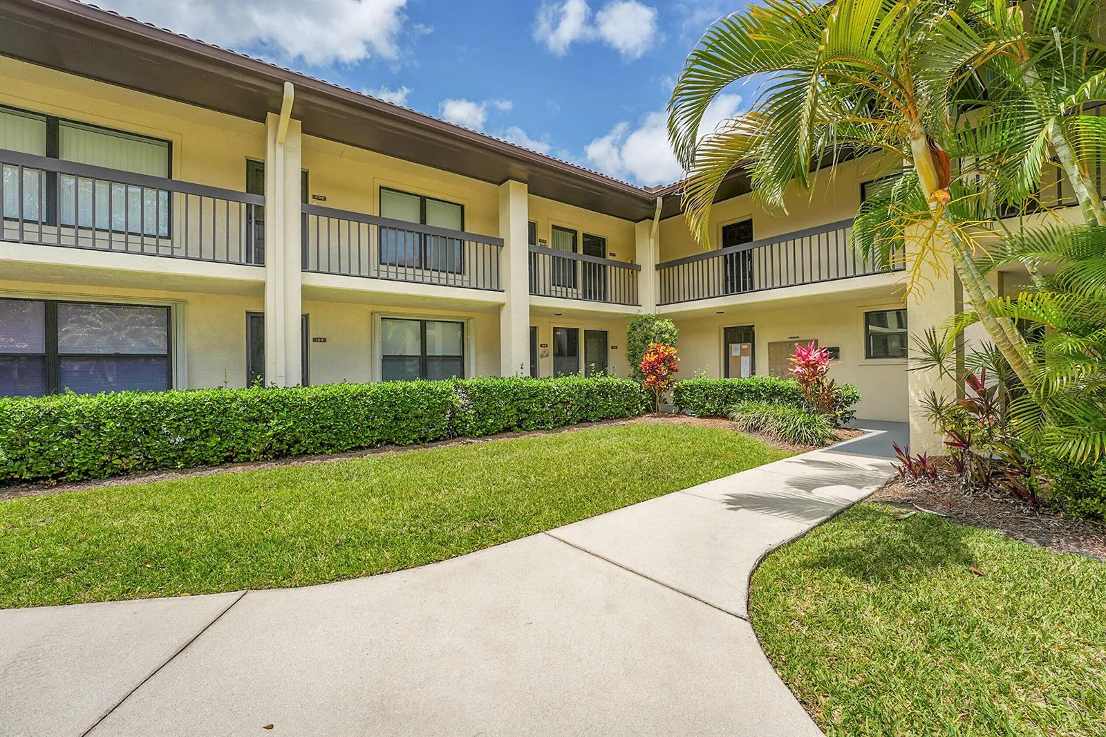 361 SW South River Drive # 103, Stuart, FL 34997 photo 5