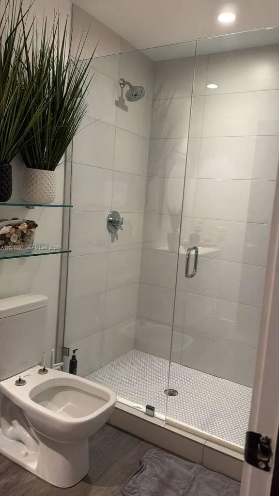 2900 NE 7th Ave # 1006, Miami, FL 33137 photo 12