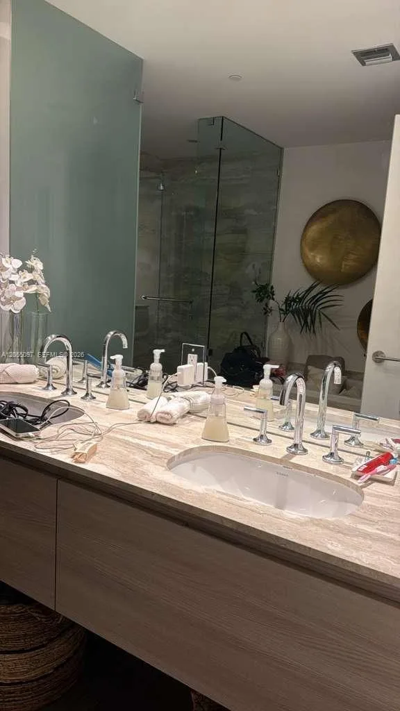 2900 NE 7th Ave # 1006, Miami, FL 33137 photo 9