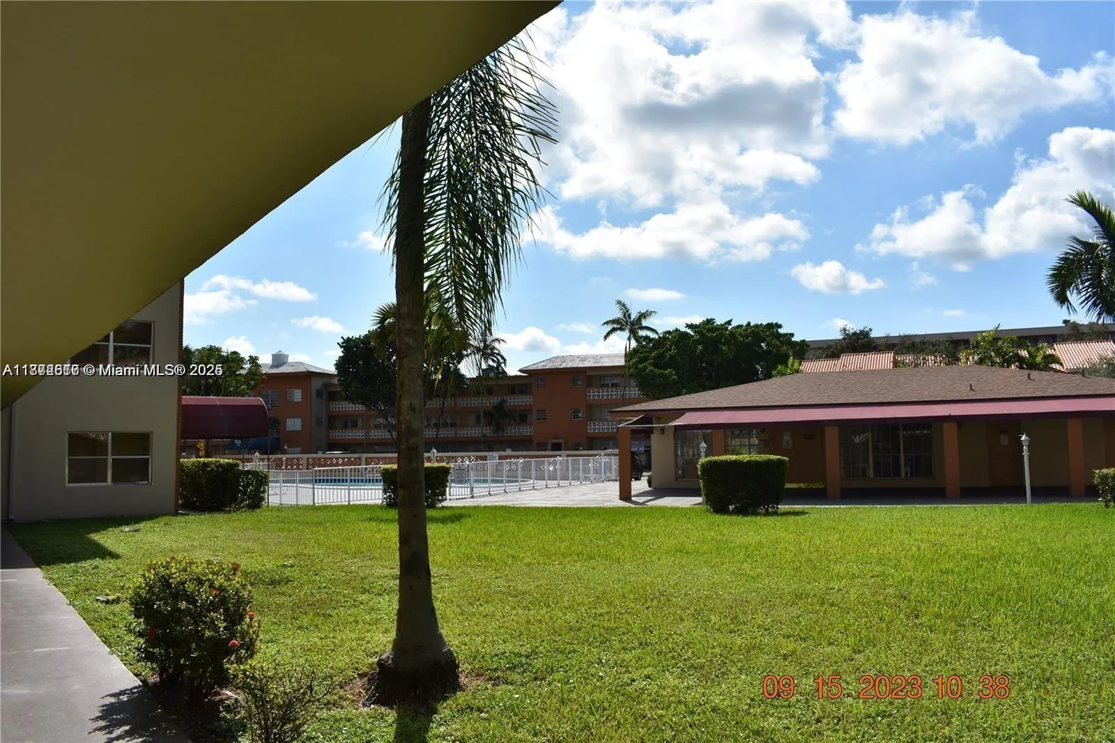 11855 NE 19th Dr # 10, North Miami, FL 33181 photo 10