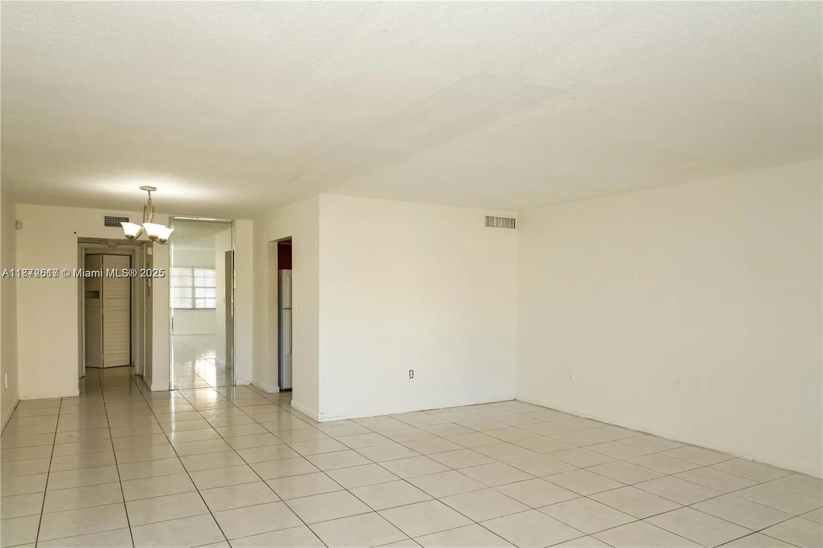 11855 NE 19th Dr # 10, North Miami, FL 33181 photo 2