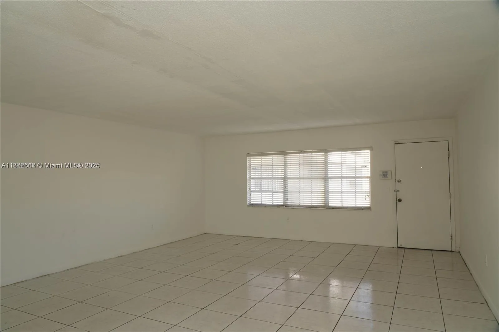 11855 NE 19th Dr # 10, North Miami, FL 33181 photo 3