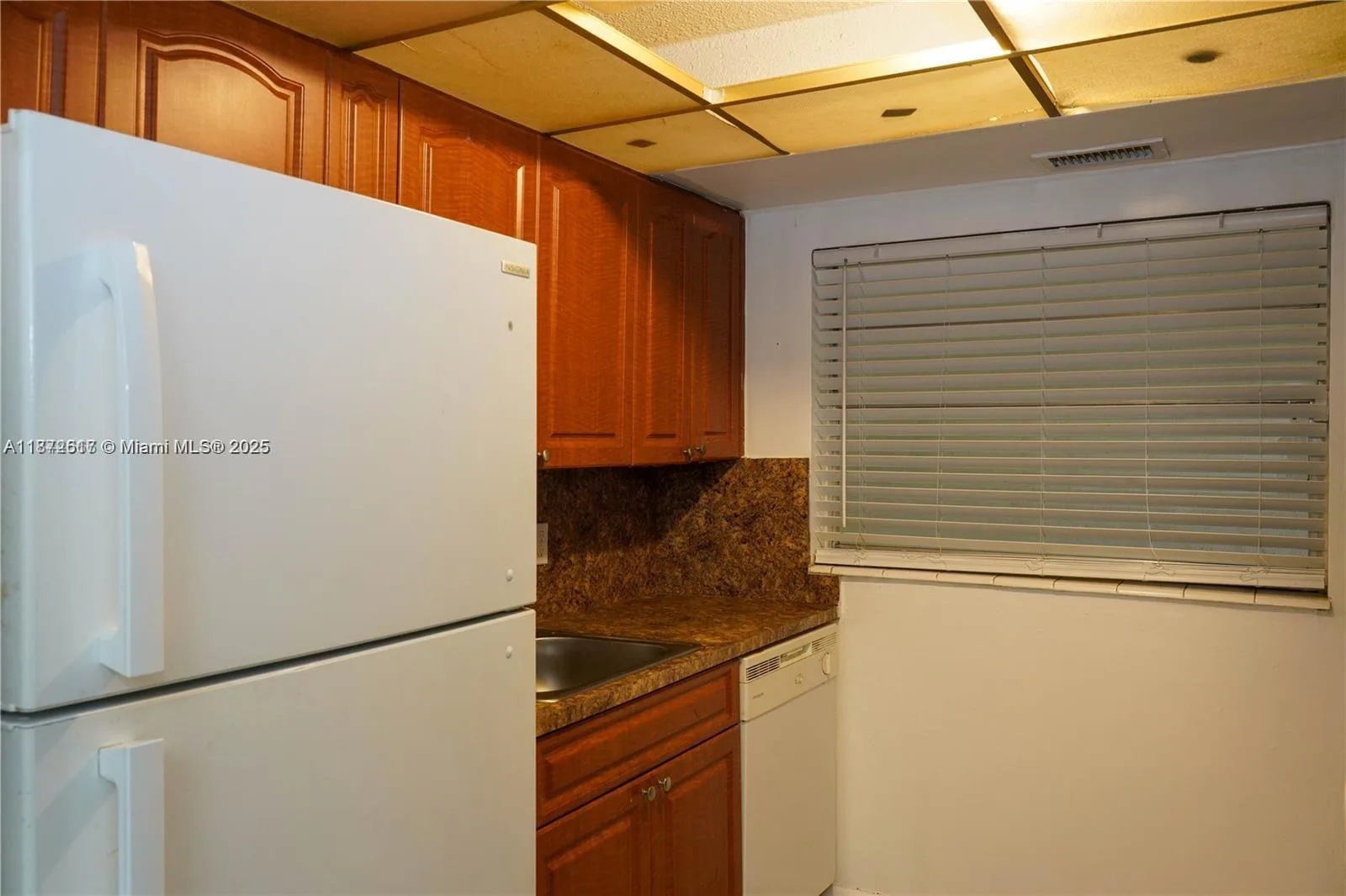 11855 NE 19th Dr # 10, North Miami, FL 33181 photo 6