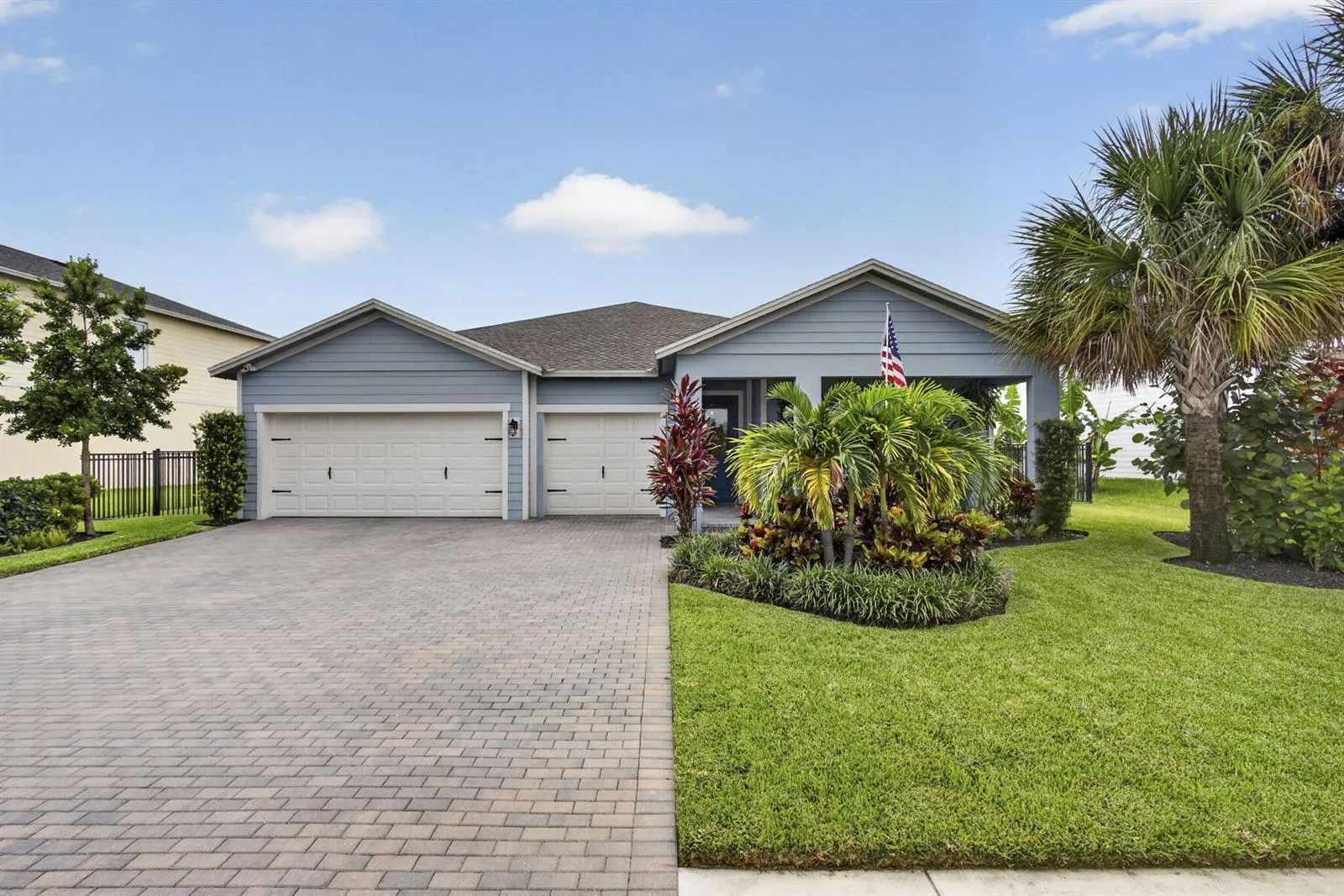 1201 Harvester Crossing, Loxahatchee, FL 33470