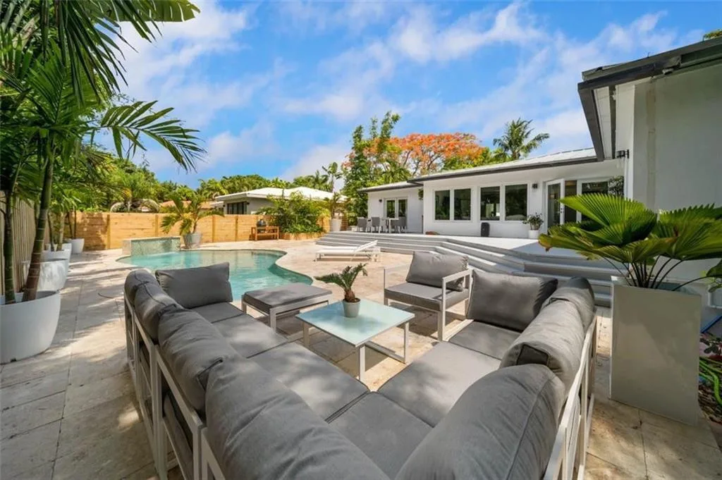 551 NE 53rd Street, Miami, FL 33137
