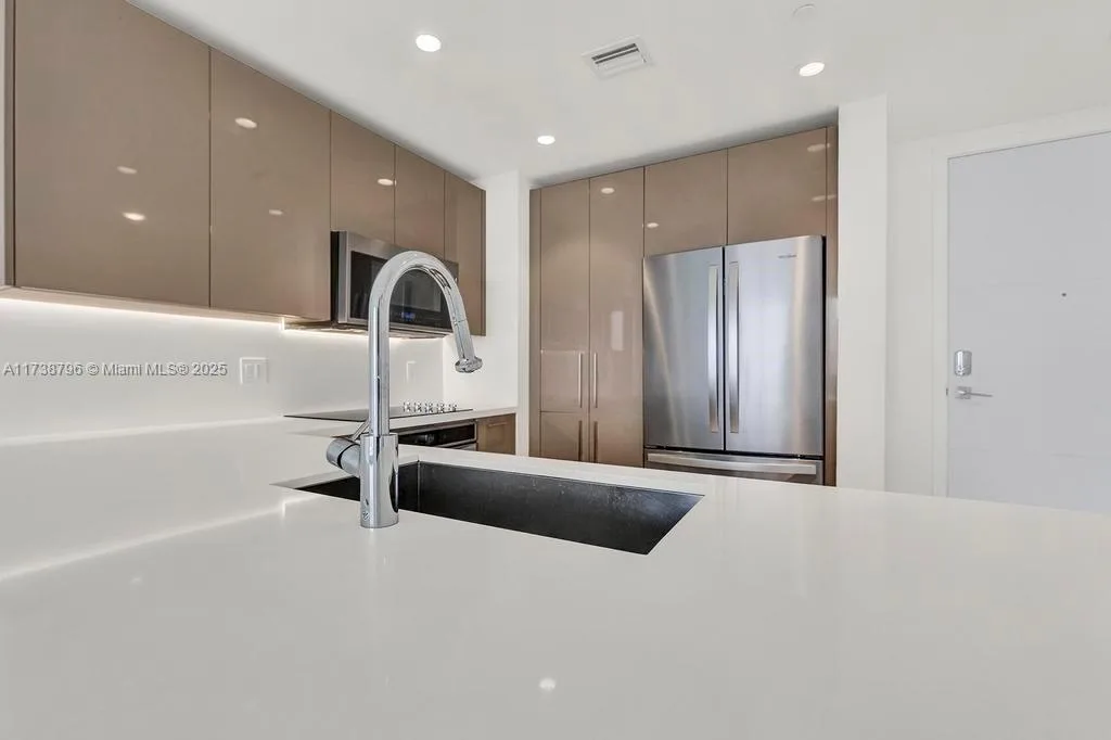 2000 Metropica Way # 2307, Sunrise, FL 33323 photo 10