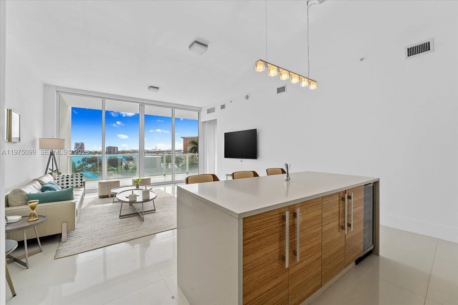 2020 N Bayshore Dr # 605, Miami, FL 33137 photo 2