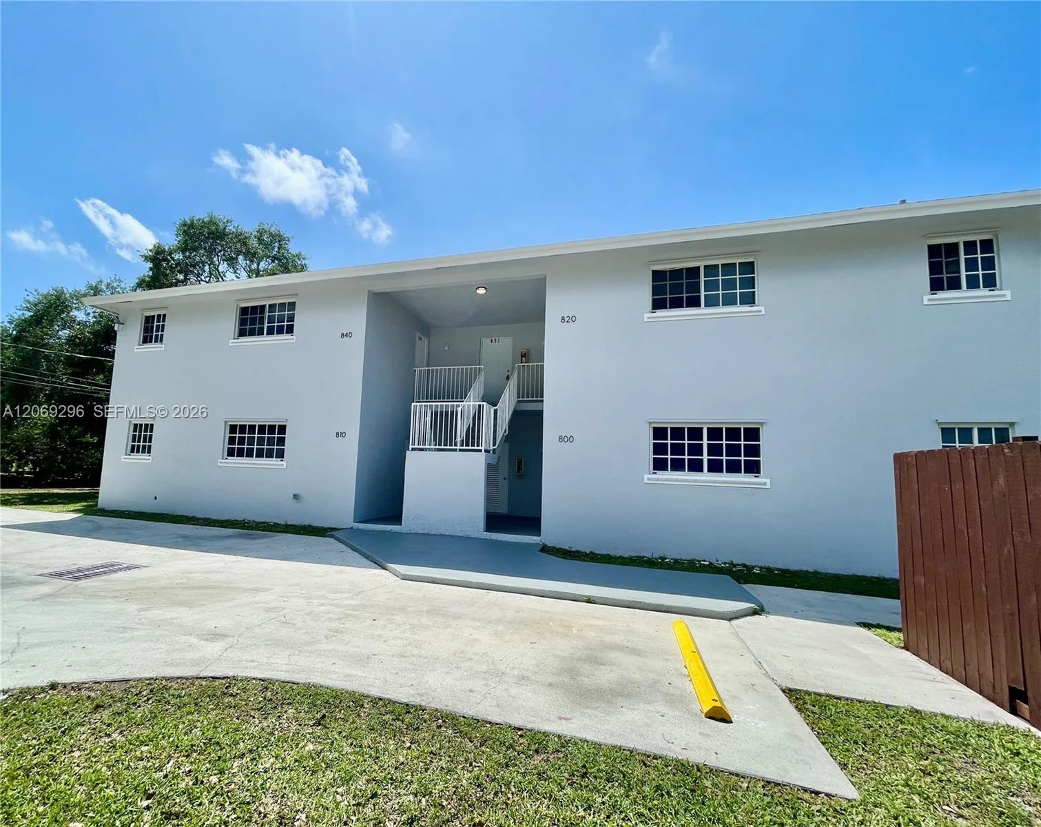 800 SW 10th Ave # 830, Hallandale Beach, FL 33009 photo 3