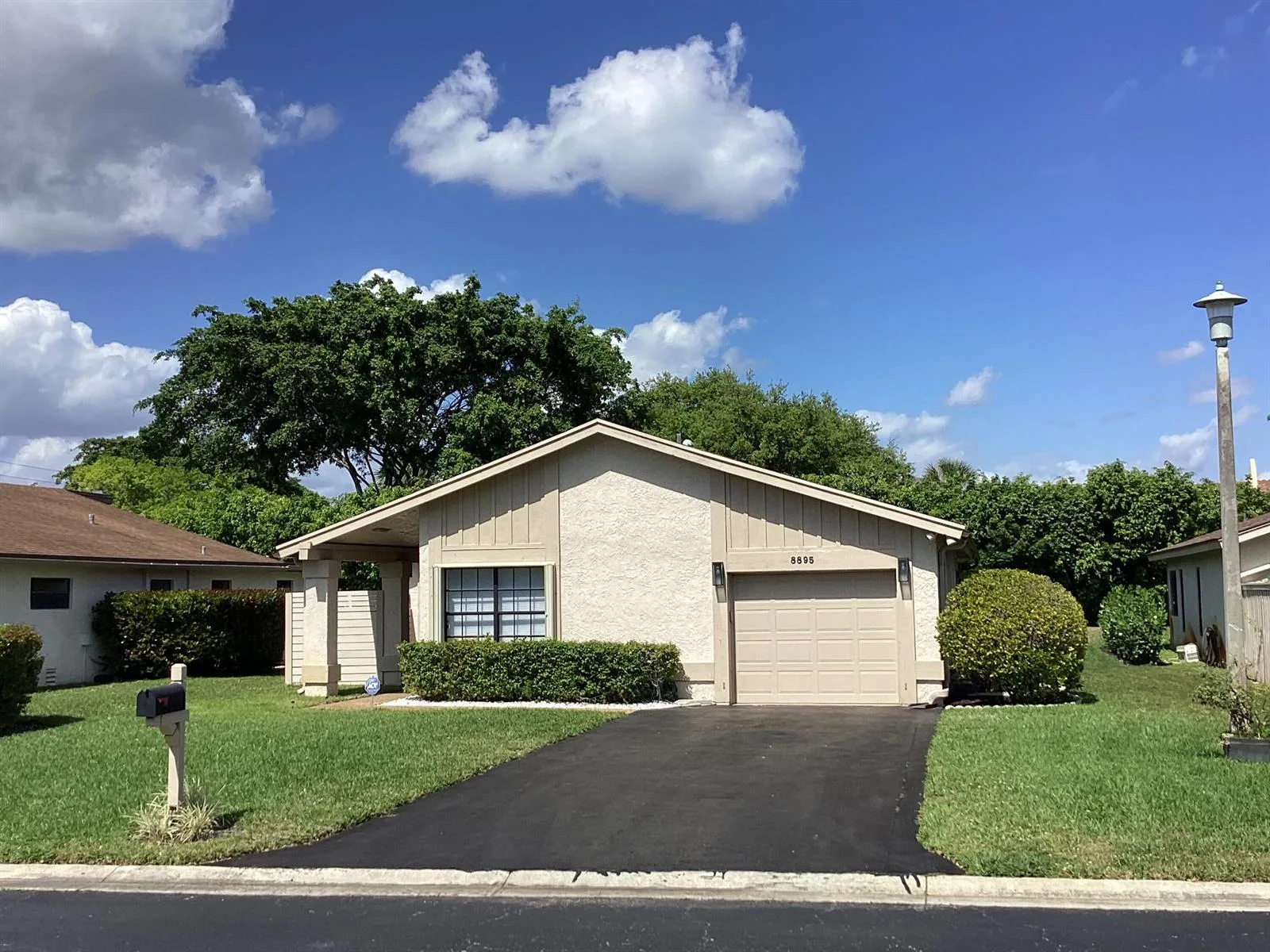 8895 Old Pine Road, Boca Raton, FL 33433 photo 2