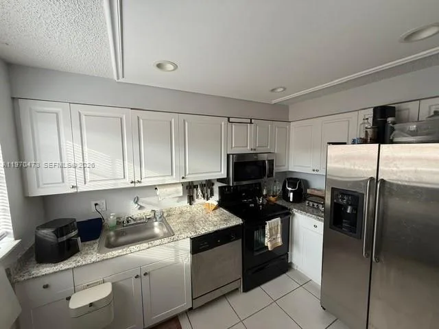 2200 Monroe St # 6, Hollywood, FL 33020 photo 13