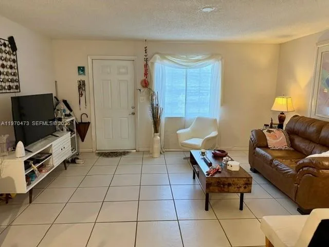 2200 Monroe St # 6, Hollywood, FL 33020 photo 3