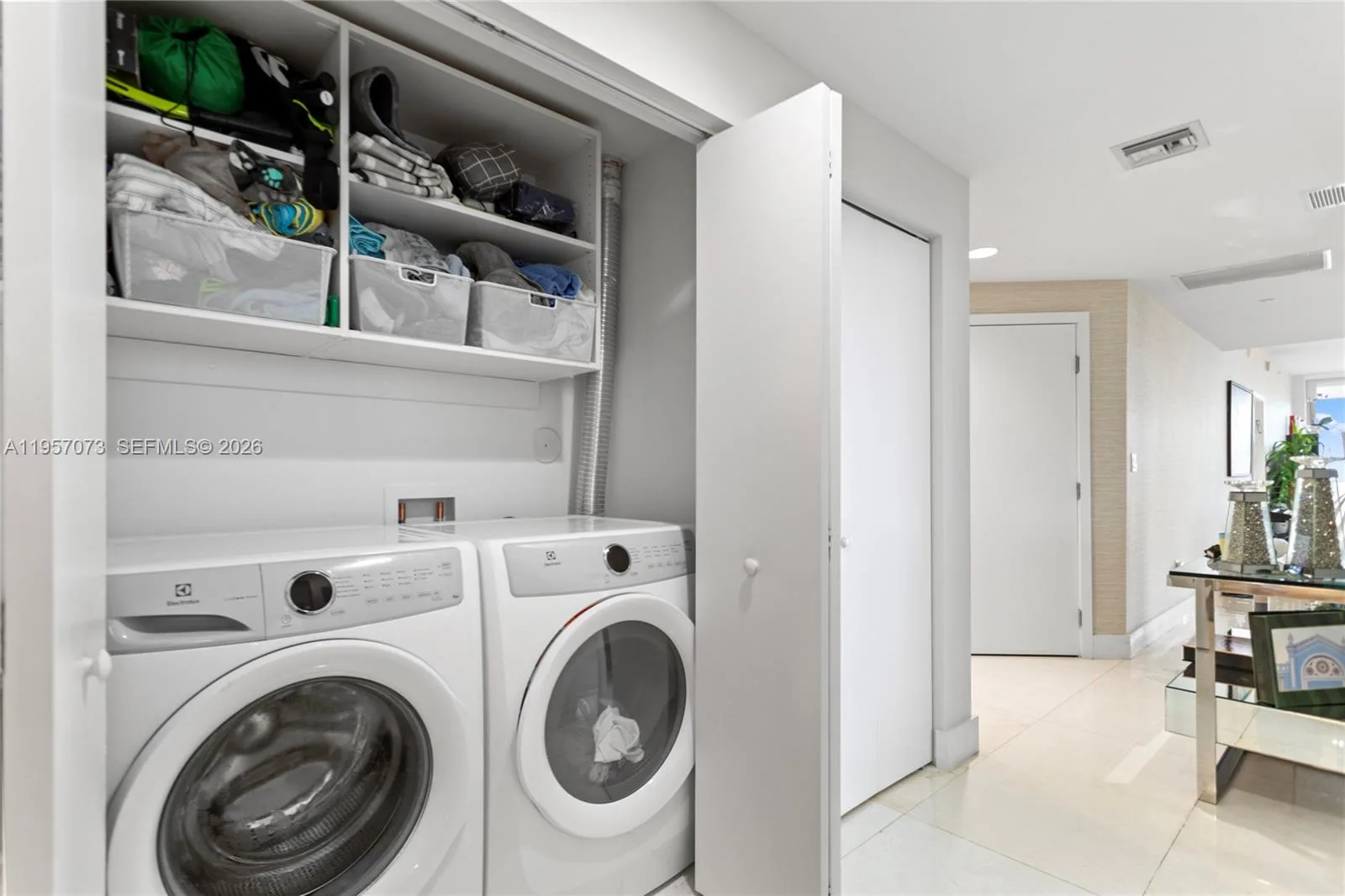 16385 Biscayne Blvd # 1007, North Miami Beach, FL 33160 photo 11