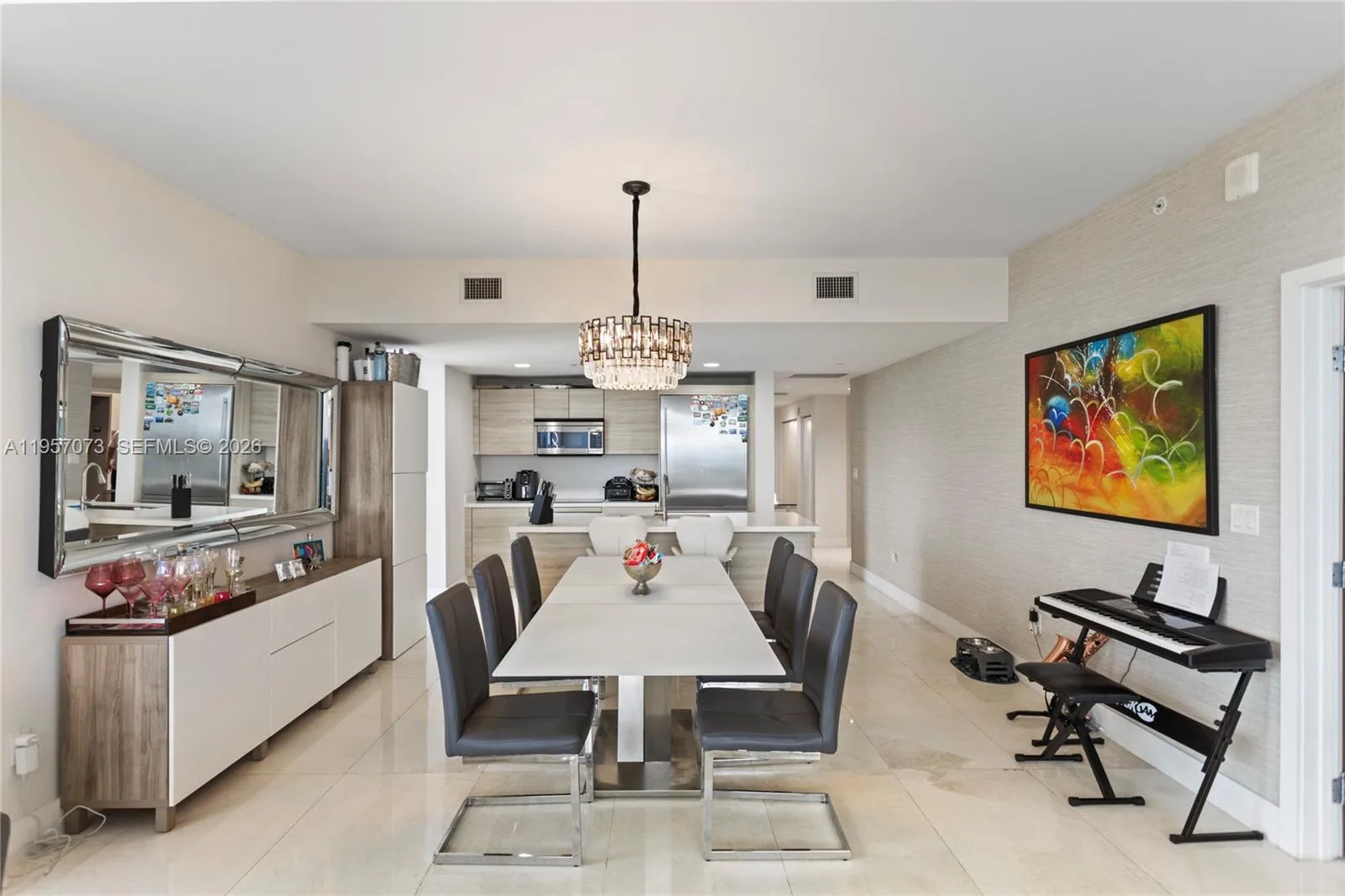 16385 Biscayne Blvd # 1007, North Miami Beach, FL 33160 photo 3