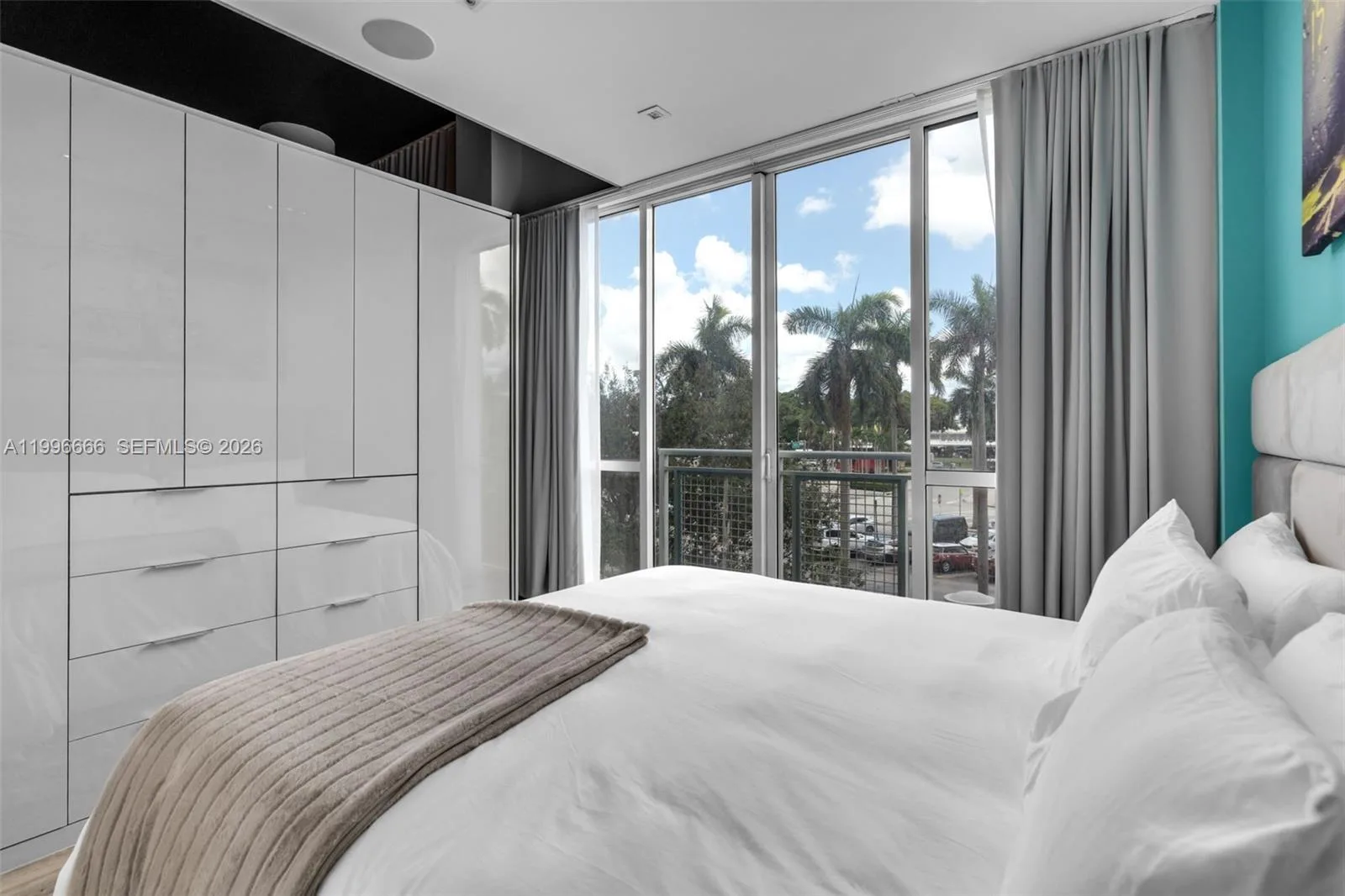 244 Biscayne Blvd # 239, Miami, FL 33132 photo 3