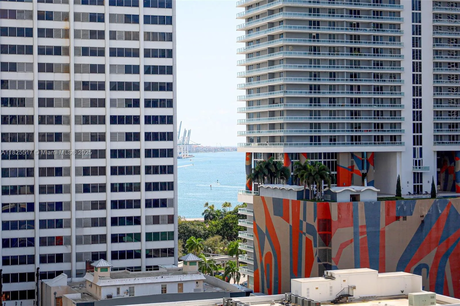 133 NE 2nd Ave # 1410, Miami, FL 33132 photo 3