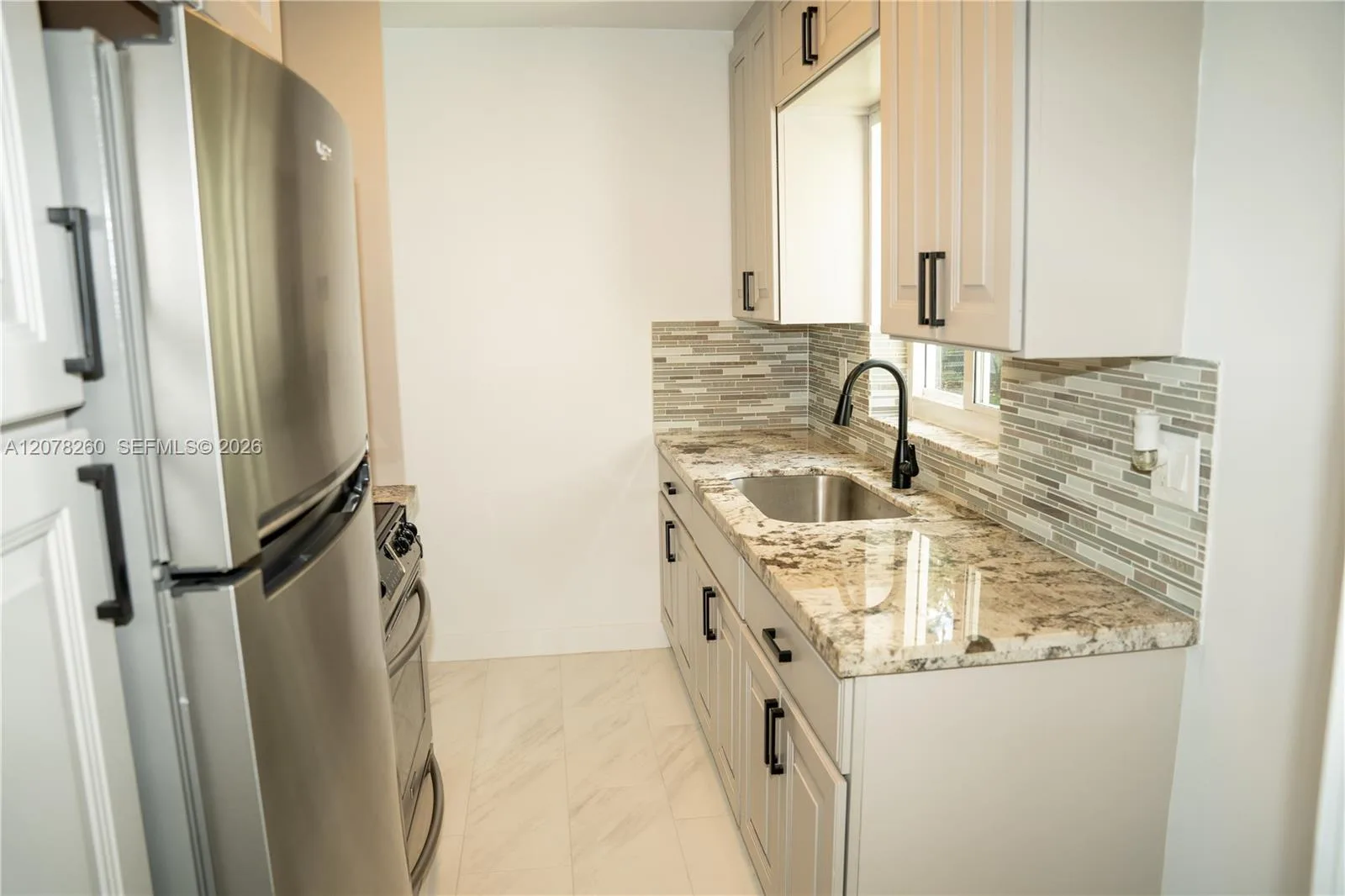 1640 NE 172nd St, North Miami Beach, FL 33162 — zdjęcie 5