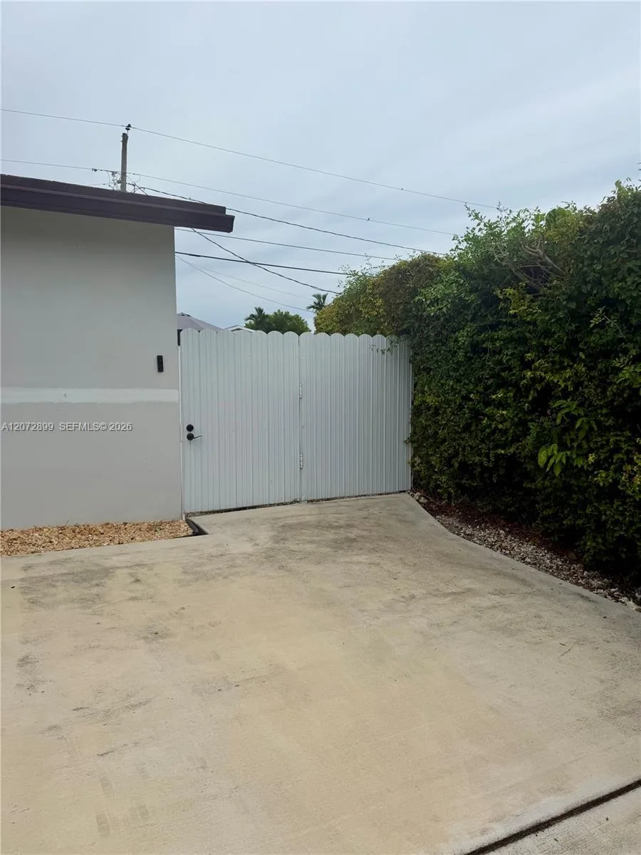 11821 SW 187th Ter # B, Miami, FL 33177 photo 7