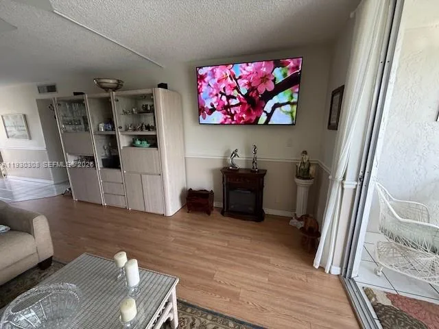 324 SE 10th St # 207, Dania Beach, FL 33004 photo 6