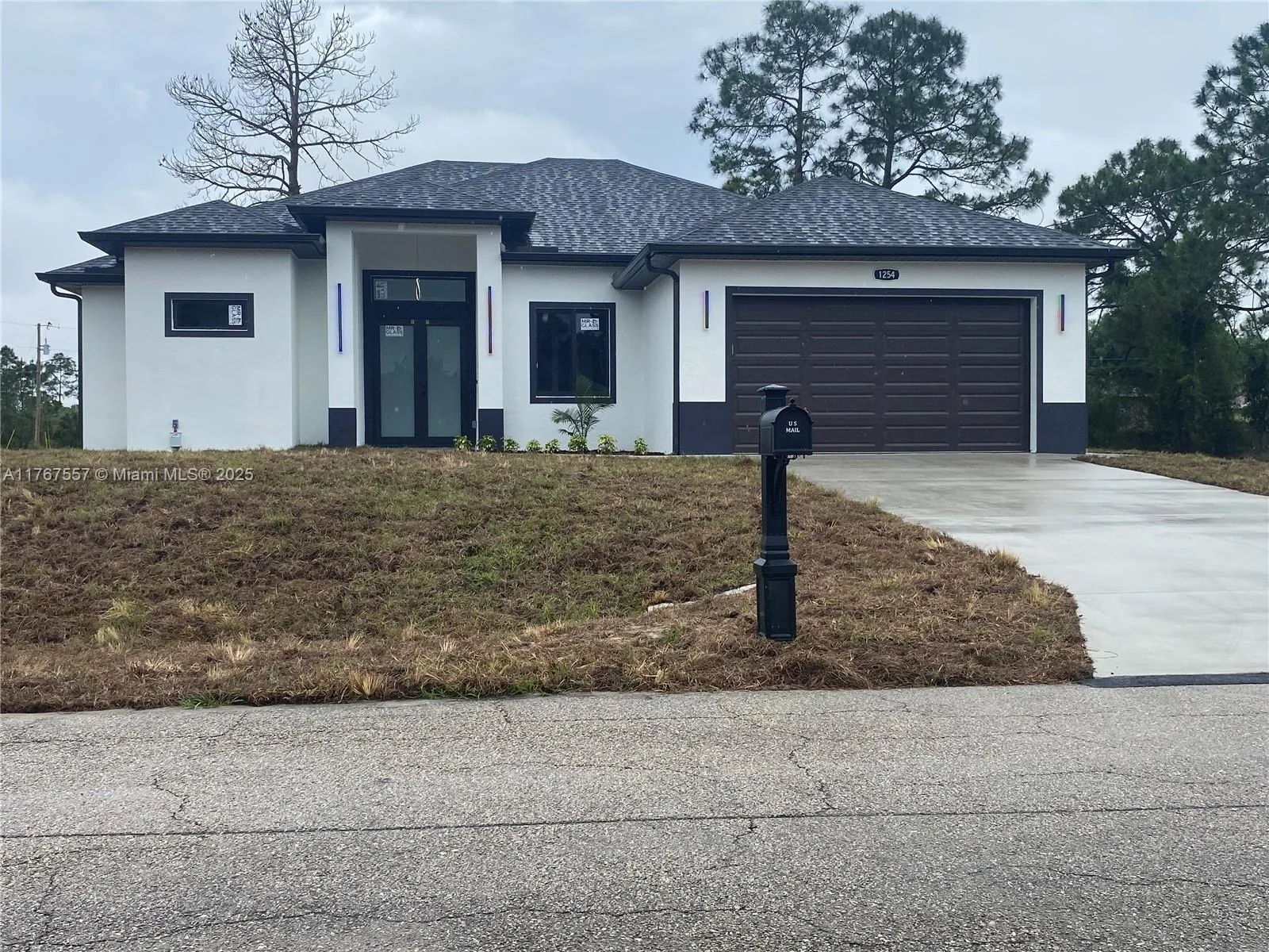 1254 S 1254 Ellipse ST E, Lehigh Acres, FL 33974
