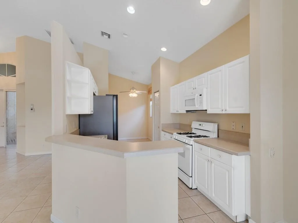 257 NW Toscane Trail, Port St. Lucie, FL 34986 photo 3