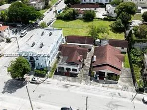 315 SW 10th Ave, Miami, FL 33130